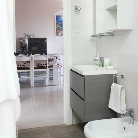 Lu Sule Garden House בית נופש טורה דל'אורסו